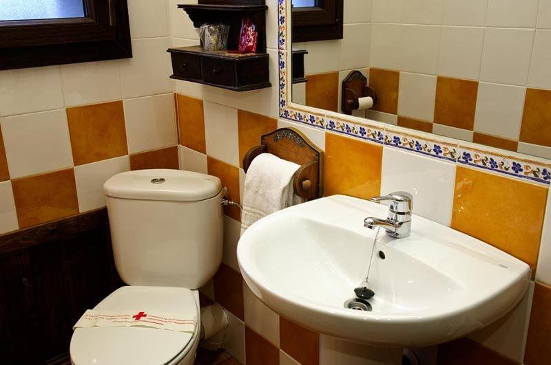 Hostal Vidaller Bielsa Room photo