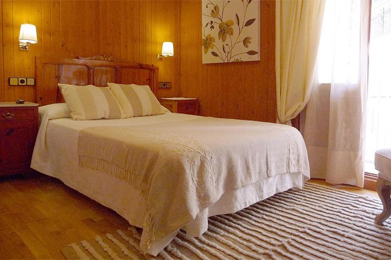 Hostal Vidaller Bielsa Exterior photo